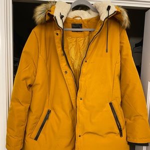Sam Edelman waterproof hooded parka. Size 3X (22/24W). Beautiful mustard color.